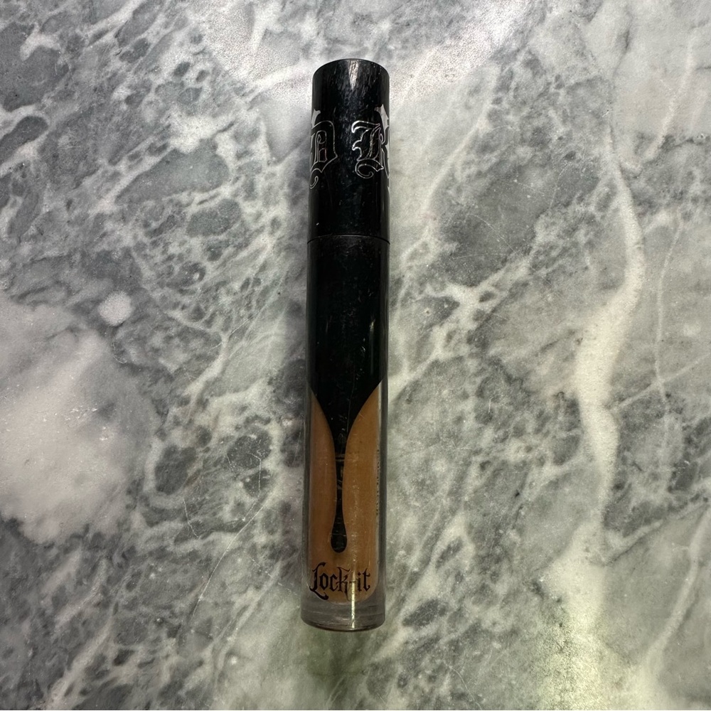 Kat Von D KVD Lock It Concealer D39 Cool
